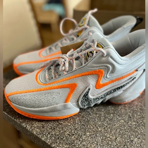 RARE “Nike University” Cosmic 2 Nike Cosmic Unity for sale | eBay main image 3